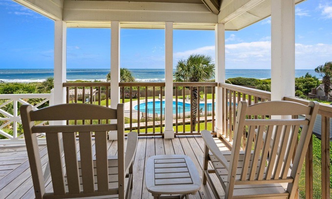 Debordieu Colony Villa | Relax and unwind in this terrific oceanfront villa with spectacular views