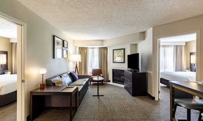 Mount Tabor Resort | Relax and Recharge! Two Pet-friendly 2BR Suites with Kitchens, Free Breakfast!
