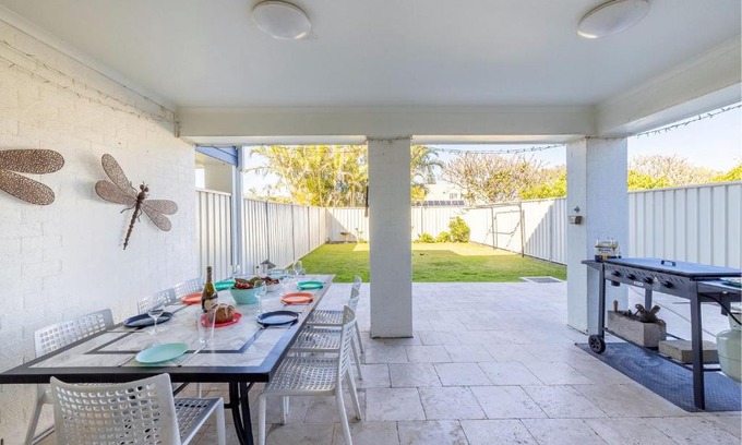 Anna Bay House | Relax at Pacific 1 private duplex with enclosed yard