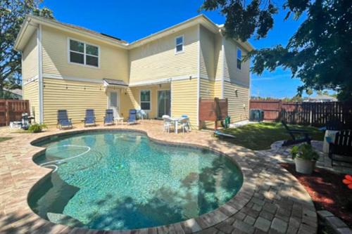 Jacksonville Beach House | Relax in Jax