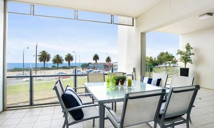 Victor Harbor Apartment | Relax in Style Comfort