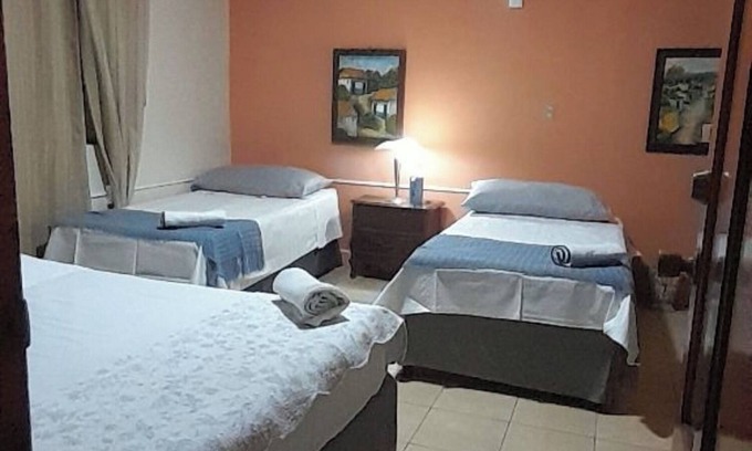 Leon House | RELAX IN WARM ROOMS AND SPACE TO REST COMFORTABLY.