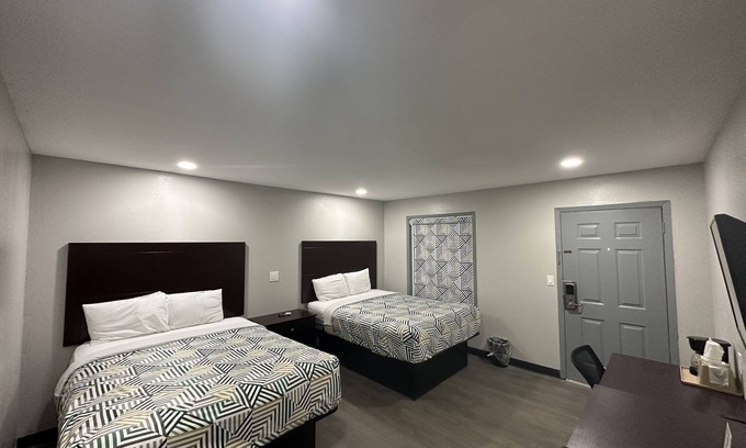 McGehee Hotel | Relax Inn