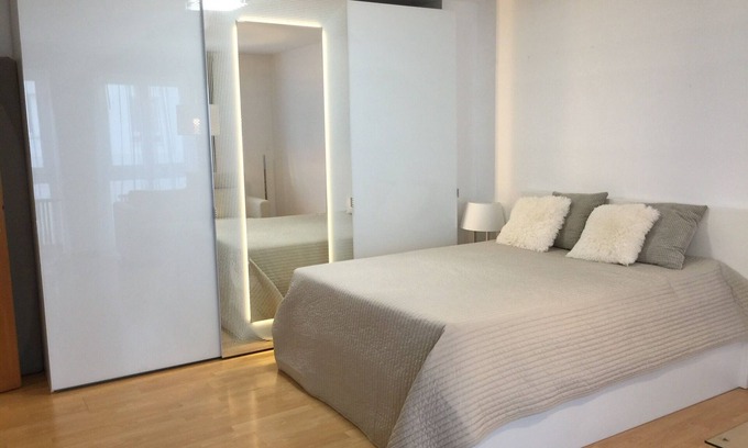Wahring Apartment | *Relax & Netflix in Cosy Apartment* 15 min to Center