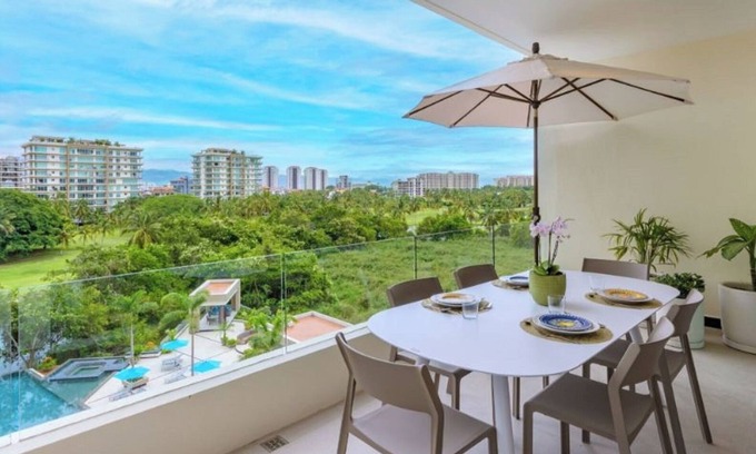 Puerto Vallarta Condo | Relax & recharge in this calm, stylish, new space. Living Luxury hotel stylen
