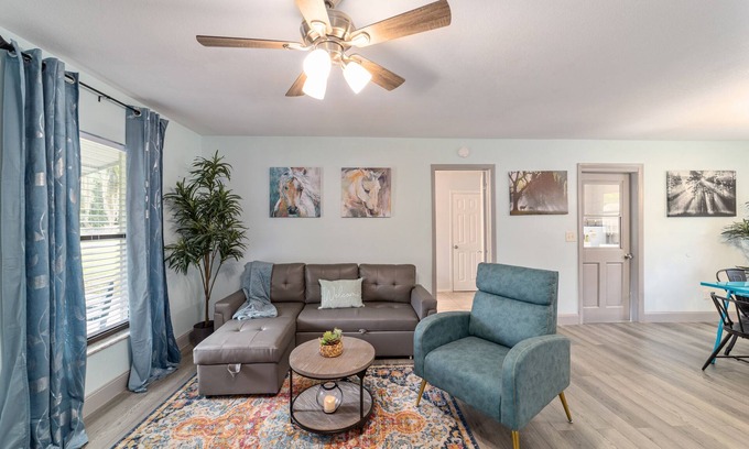 Ocala House | Relax & unwind comfortably at La Casita, located close to all the attractions.