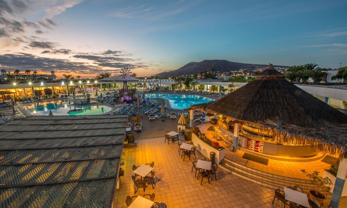 Playa Blanca Apartment | Relaxia Lanzasur- All Inclusive