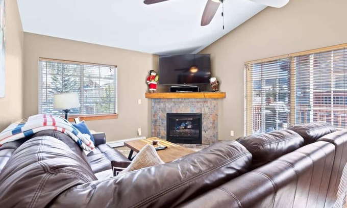 Breckenridge Condo | Relaxing 2BDR Getaway 10 Mins from Breck; Adventure Awaits!
