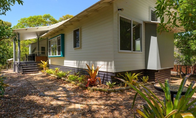 Rainbow Beach House | Relaxing beachside Holdiay Home