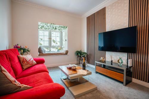 Seafront Apartment | Relaxing Brighton Marina Stay