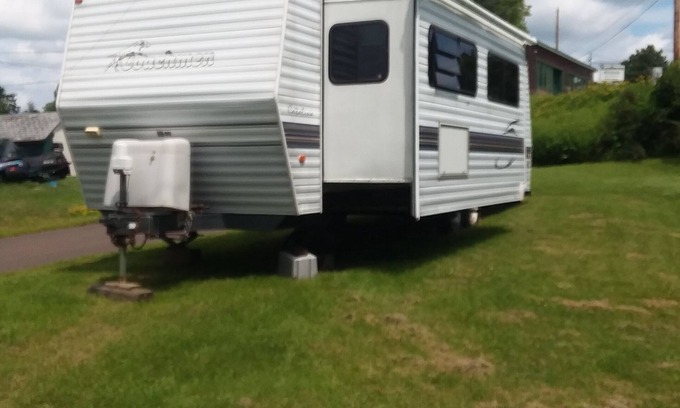 Ironwood House | Relaxing camper