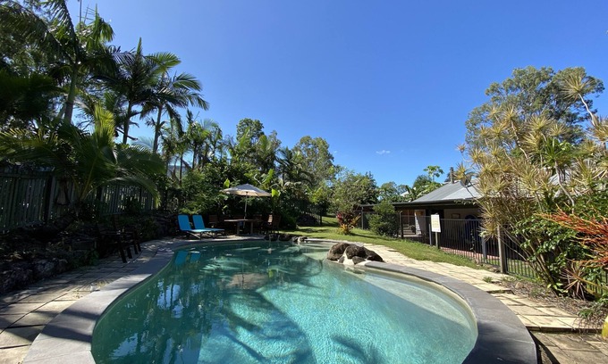 Yandina Creek House | Relaxing country homestead surrounded by nature and close to the coast
