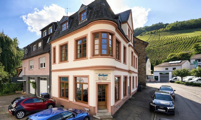 Traben-Trarbach Apartment | Relaxing Getaway in Traben-Trarbach – Cozy and Modern
