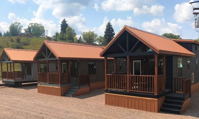 Oak Creek Cottage | Relaxing Getaway in our Cottage at Lodges of Oak Creek!
