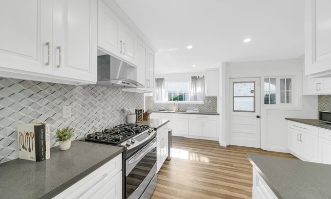 Westminster House | Relaxing Green Oasis in the Heart of OC by Disney