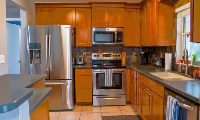Cape Coral House | Relaxing Pool Home w/3 Bedrooms & Fenced In Yard for LovelyPeople