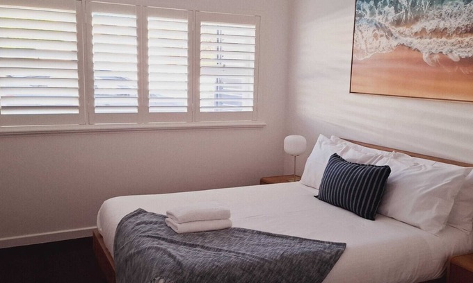 Rockingham Apartment | Relaxing Retreat Near Penguin Island