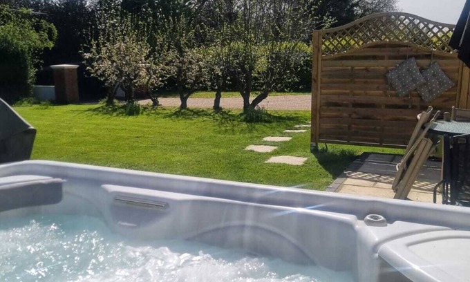 Postwick with Witton Cottage | Relaxing retreat near the Norfolk broads.