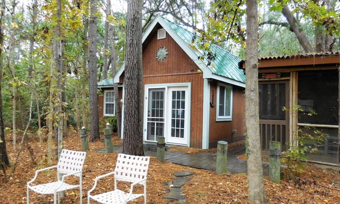 Edisto Island Cottage | Relaxing & Romantic Sea Island Cabana