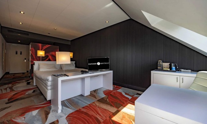 Uden Hotel | Relaxing Room Near Eindhoven City and Scenic Nature Walks