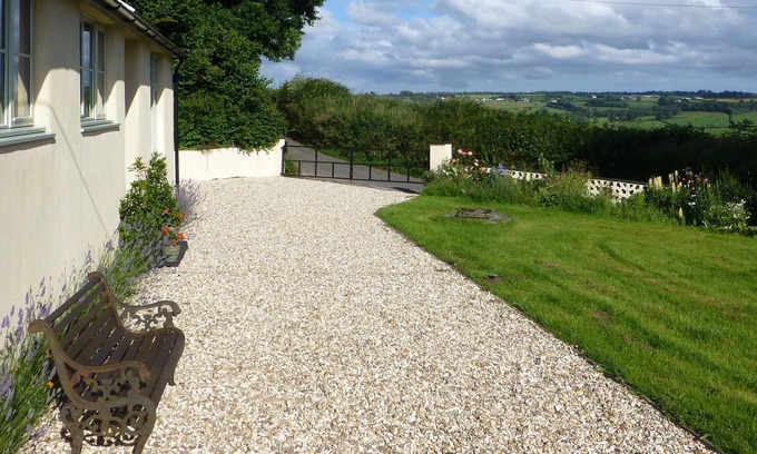Honiton House | Relaxing rural retreat in the beautiful Blackdown Hills of Devon