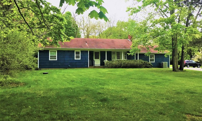 Shelter Island House | Relaxing Shelter Island Getaway - great for families and couples!