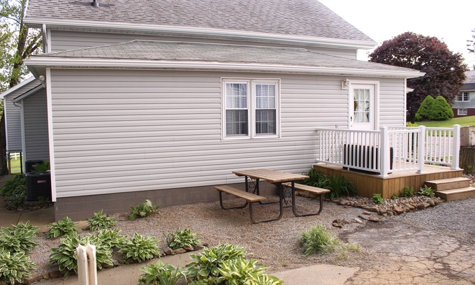 Wilmot Apartment | Remodeled Amish home in Wilmot