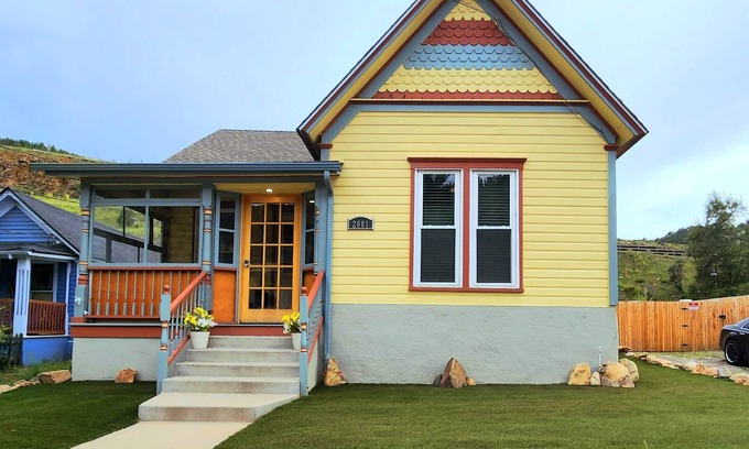 Idaho Springs House | Remodeled home in the heart of historic Idaho Springs STR 2022-12