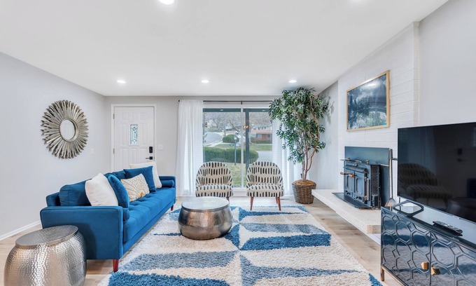 Kaysville House | Remodeled House - Close to Lagoon, Hill AFB, and hiking trails. Pet-friendly!