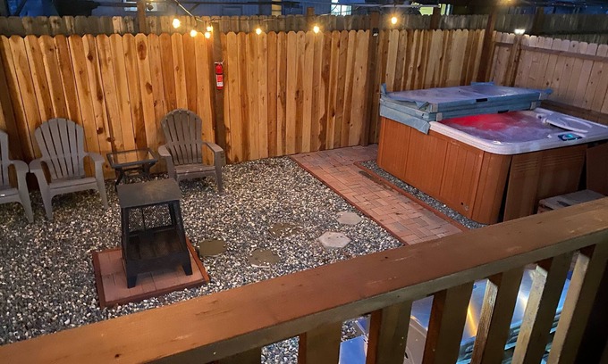 Lake Isabella House | Remodeled mobile 2 min from reds marina and aux dam