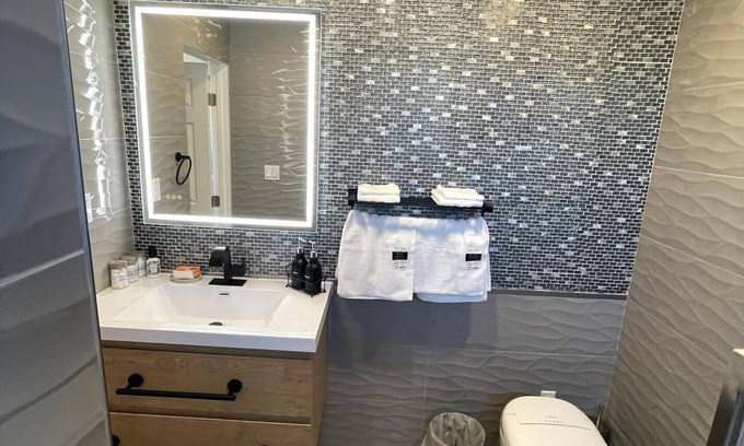 Fullerton Apartment | Remodeled private bedroom with private bathroom. 8 min drive to Disney