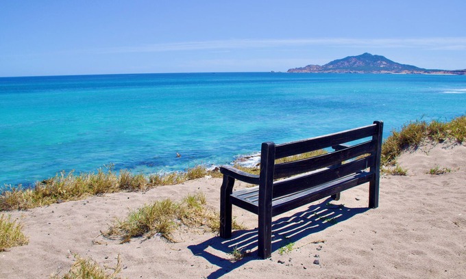 Cabo Pulmo House | Remodeled vacation home - blissful seclusion near the beach and scuba diving!