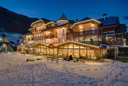 San Giovanni di Fassa Hotel | Renè Dolomites Boutique Hotel
