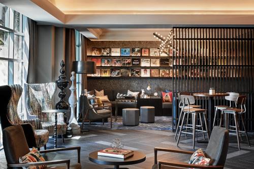 Los Angeles Hotel | Renaissance Los Angeles Airport Hotel