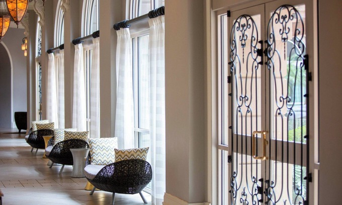 Tampa Hotel | Renaissance Tampa International Plaza Hotel