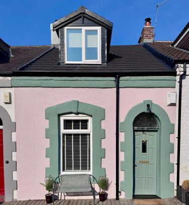 Cullercoats House | Renas Seahaven Cottage