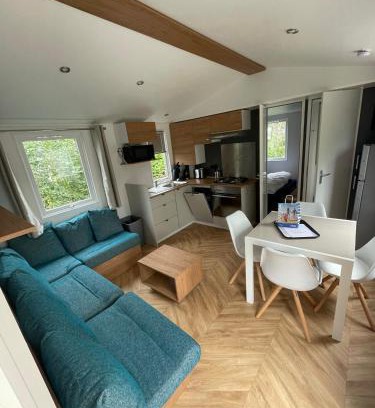 Renesse Ski Chalet | Renesse Chalet in family friendly area