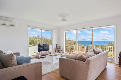 Ulladulla House | Rennies Beach Escape "Carinya"