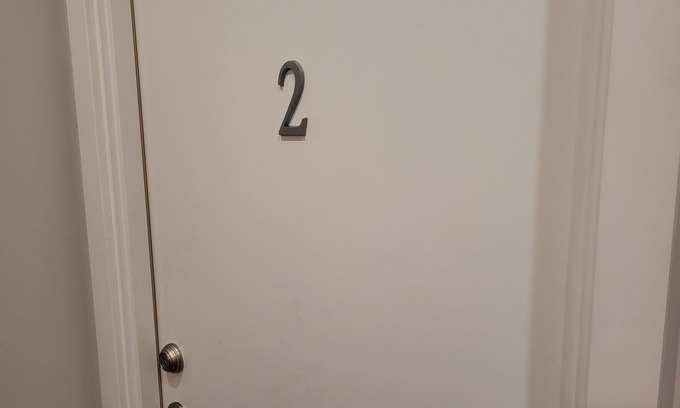 Overbrook Apartment | Renovated, 1BR, Luxury Amenities, Nice Neighbors, Quiet Pets OK, AC, Essentials