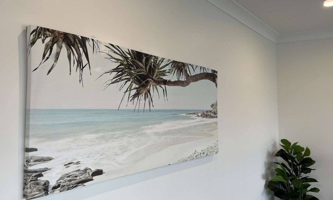 Greenwell Point House | Renovated 3BR home with large garden and superb water views