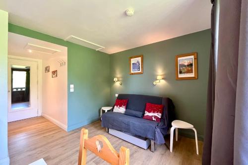 Combloux Apartment | Renovated apartment and Near The Slopes!