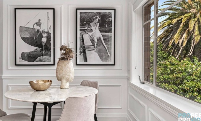 Mosman Apartment | Renovated Apartment Five Minutes to Ferry