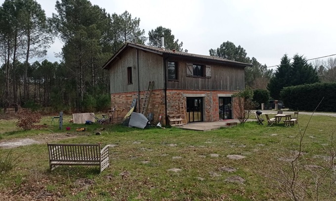 Carcans House | Renovated barn-style house in the heart of the forest