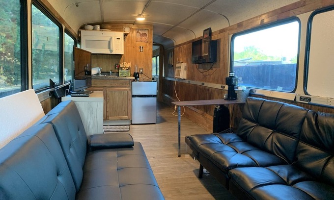 Ridgeland House | Renovated coach bus overlooking equestrian and plantation properties.