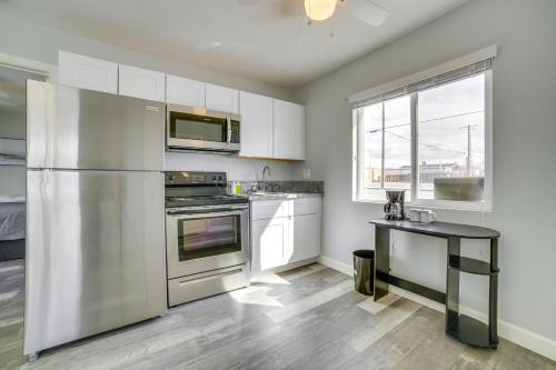 Hawthorne Apartment | Renovated Hawthorne Apartment By Museums and Dining!