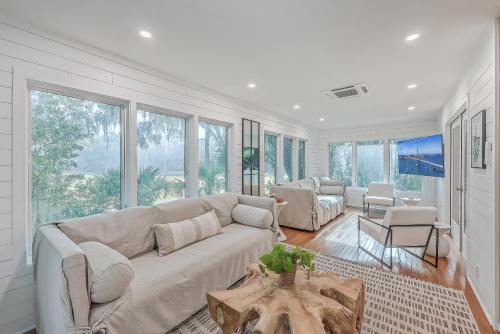 Lexington House | Renovated Luxury Cottage on Seabrook