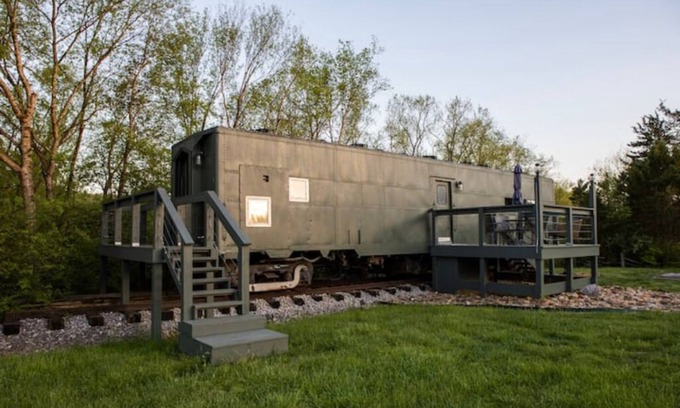 Maryville House | Renovated Train Car Tiny Home Near Smoky Mountains