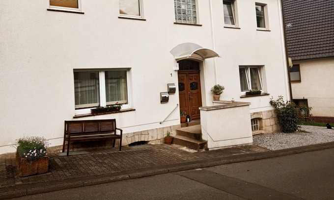 Marsberg Apartment | Rent lovingly furnished holiday apartment/mechanic apartment for 4 people