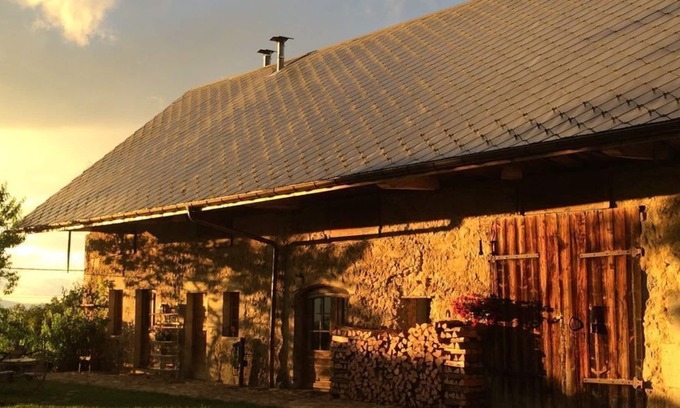 Trevignin Other | Rent two independent apartments in a large renovated farmhouse
