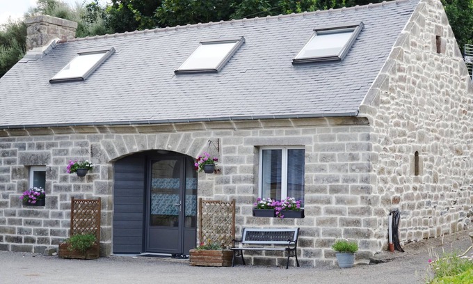 Kerlaz Cottage | Rental by the sea